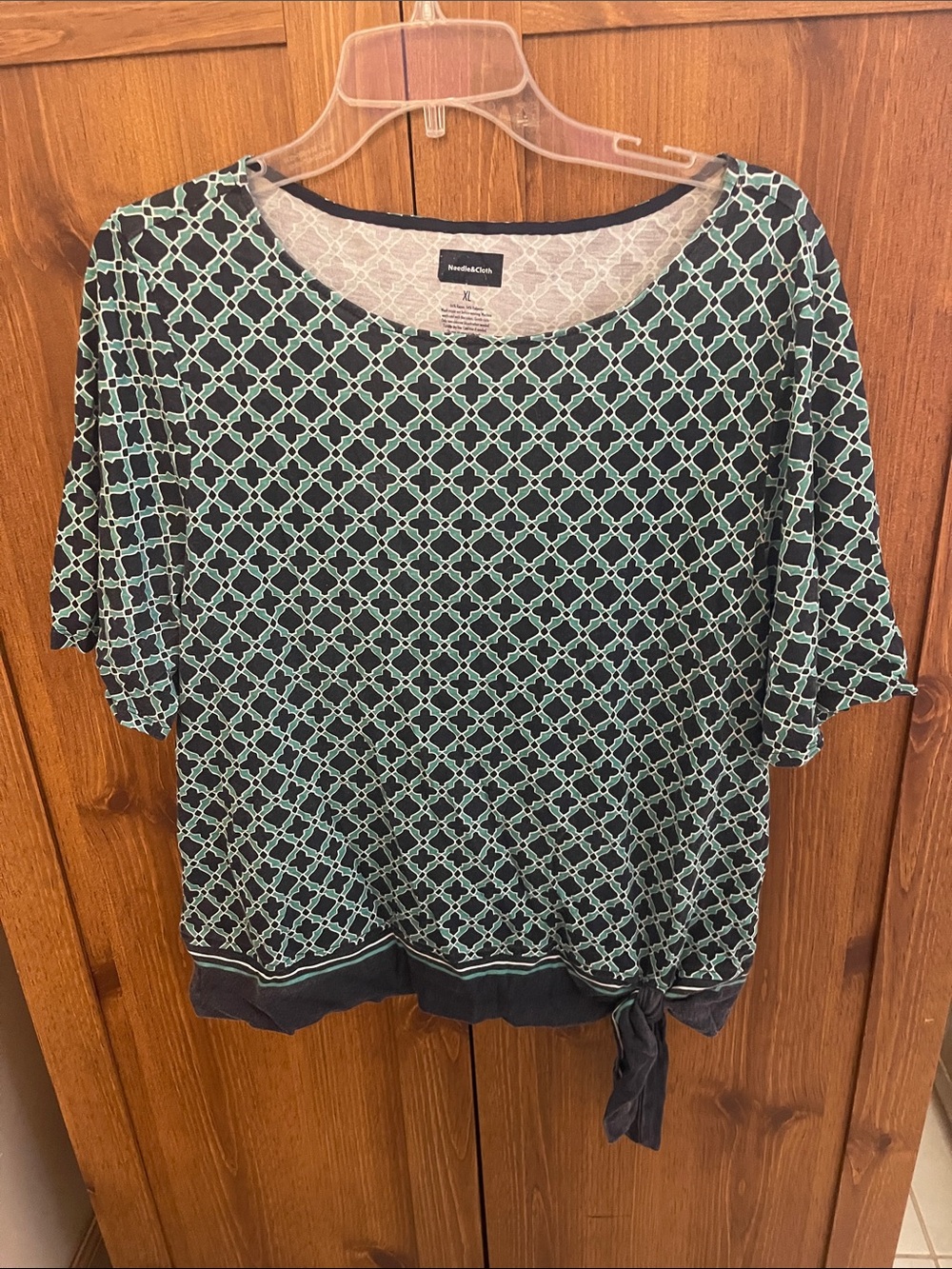 Navy & Teal Geometric Short-Sleeve Tie-Hem Top